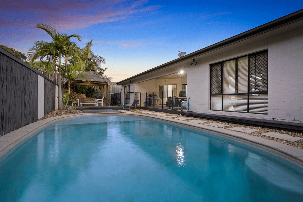 22  Angourie Crescent, PACIFIC PINES, QLD 4211