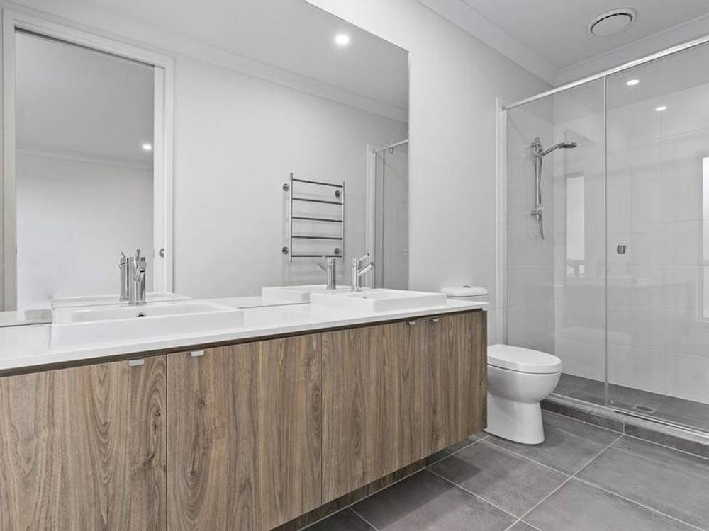 50 Diamond Drive, YARRABILBA, QLD 4207