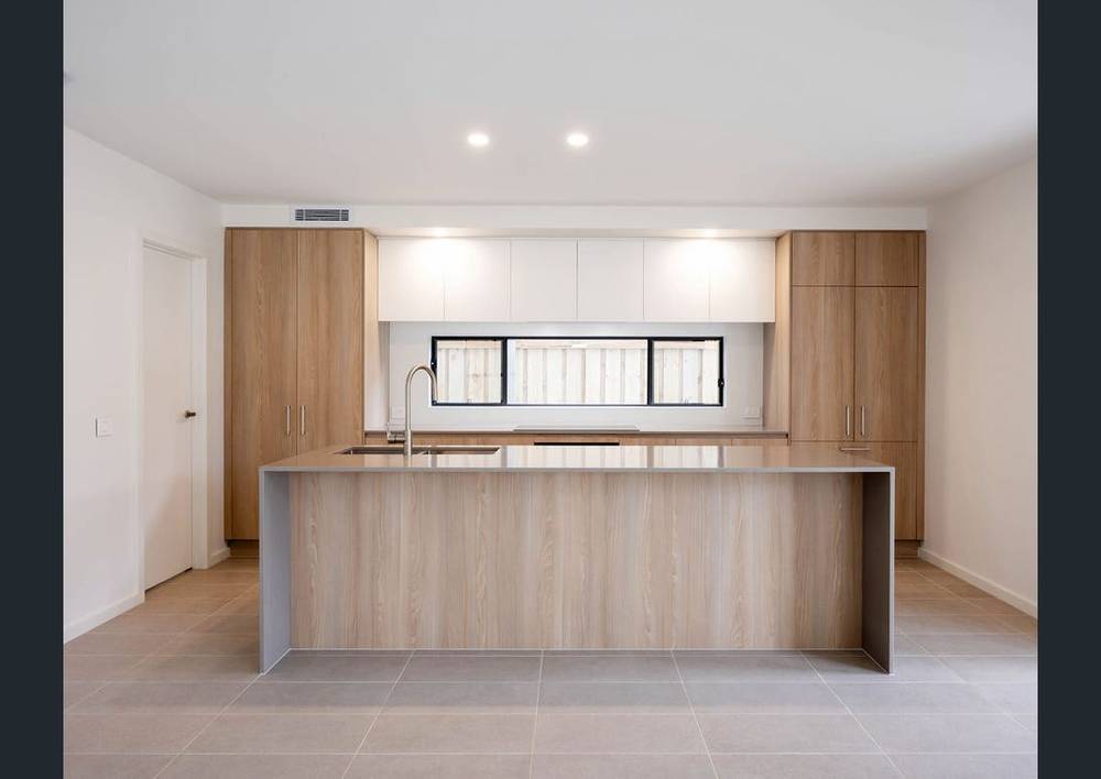 50 Diamond Drive, YARRABILBA, QLD 4207