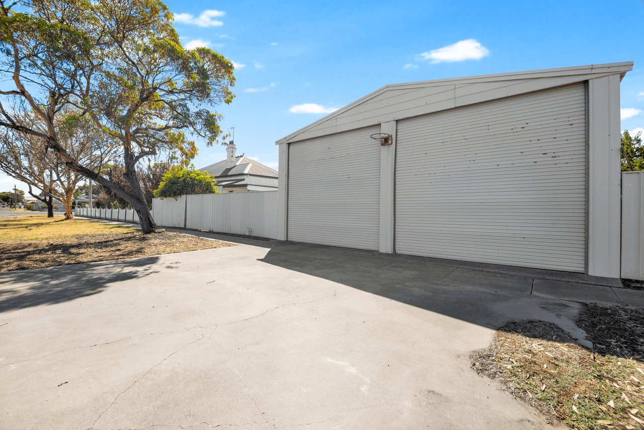 57 Lyle Street, WARRACKNABEAL, VIC 3393