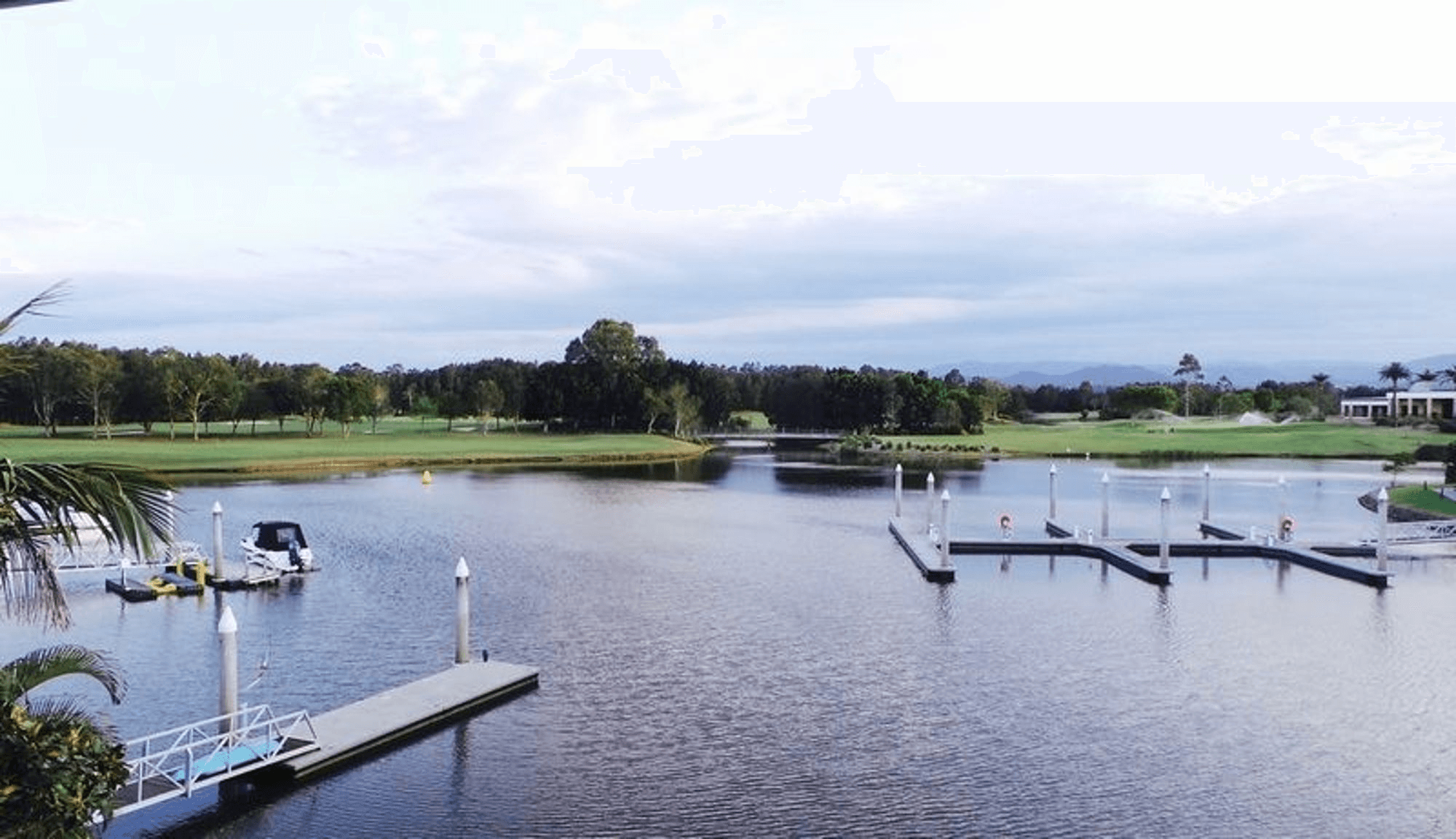 68 Nicklaus Court "Lakelands", MERRIMAC, QLD 4226