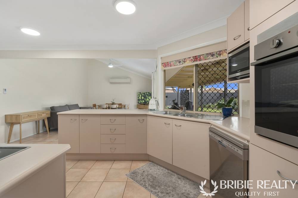 11 Tranquillity Crescent, Bongaree, QLD 4507