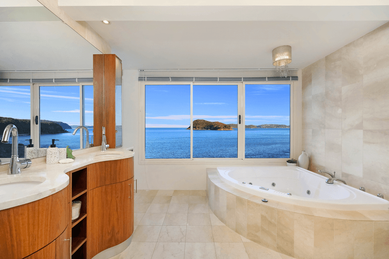 29 Green Point Road, Pearl Beach, NSW 2256