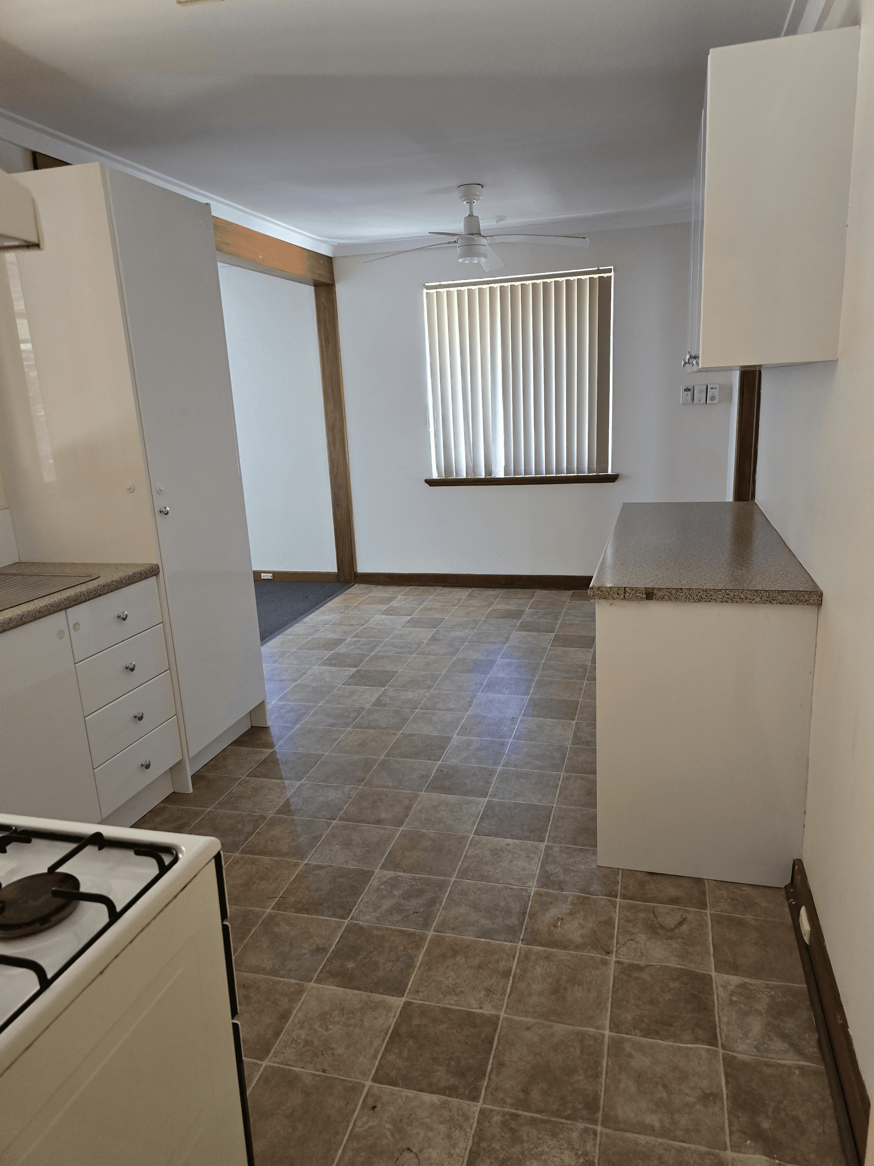 10 Chapman Road, CALISTA, WA 6167