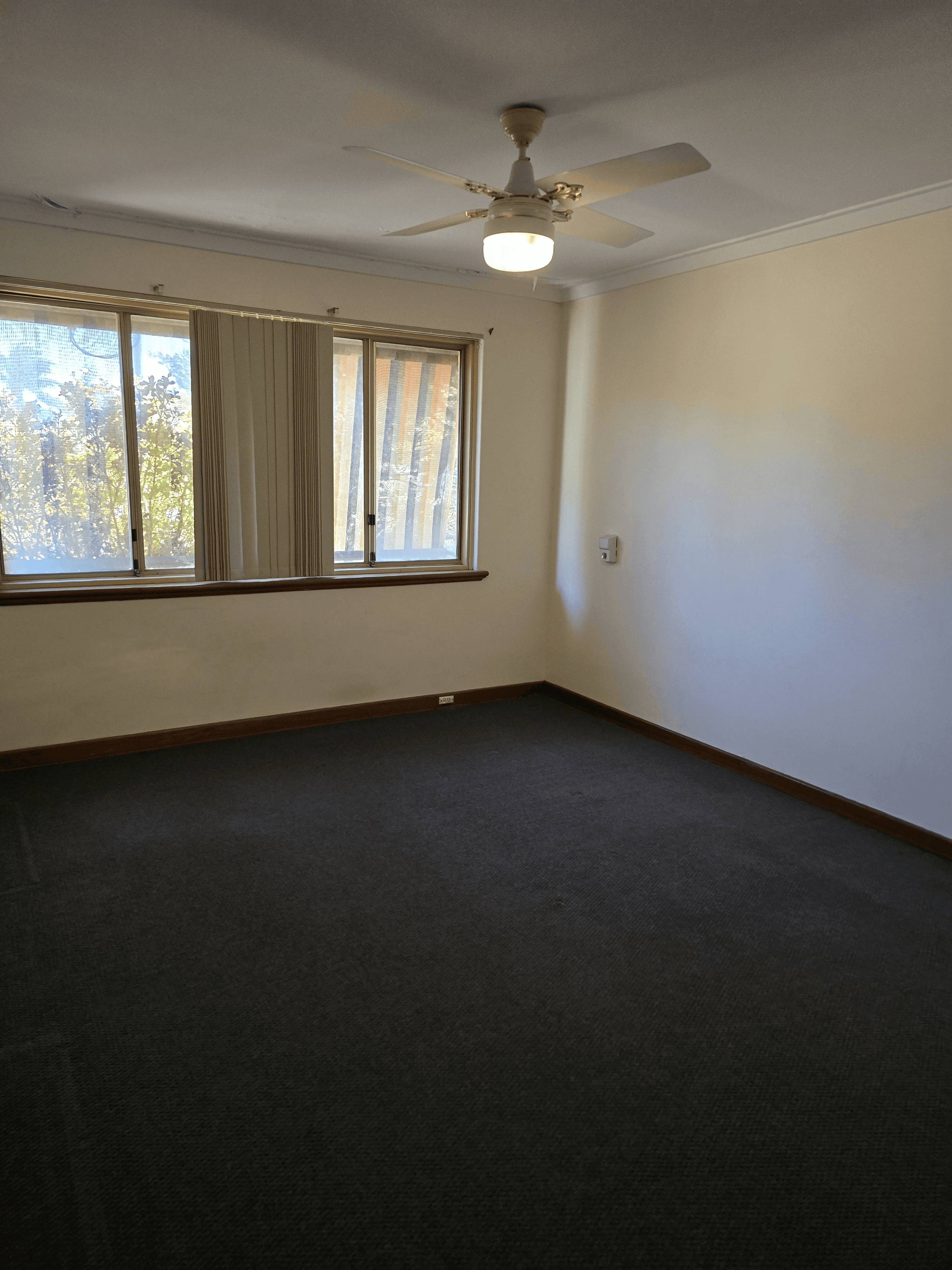 10 Chapman Road, CALISTA, WA 6167