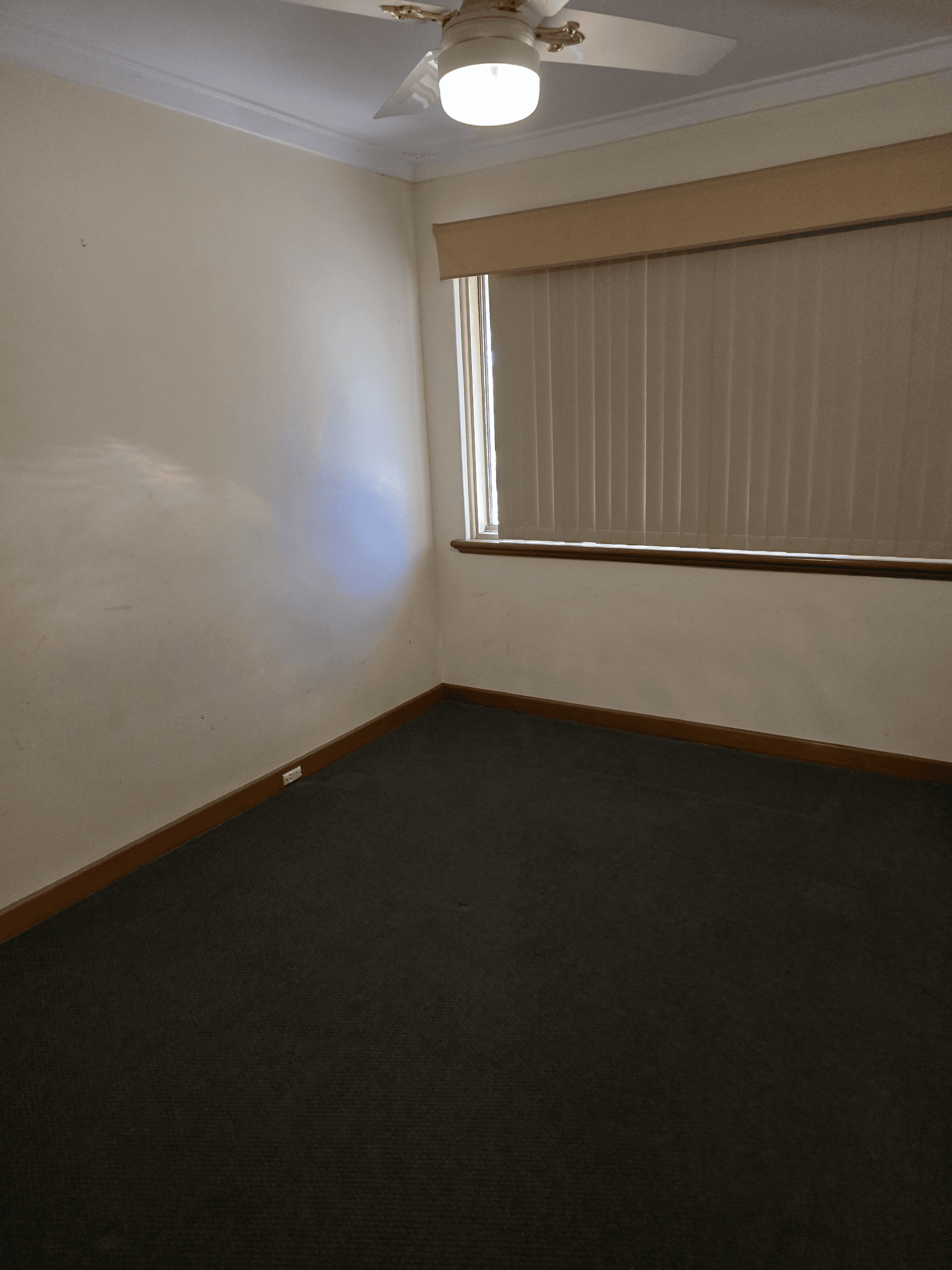 10 Chapman Road, CALISTA, WA 6167
