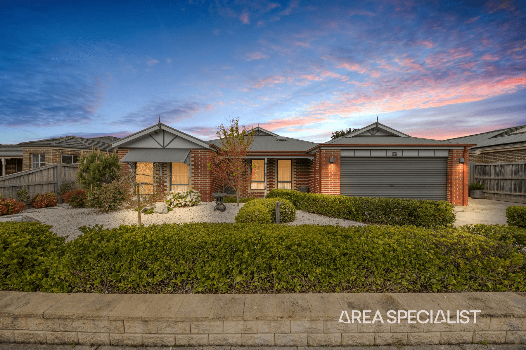 8 Settlers Court, Pakenham, VIC 3810