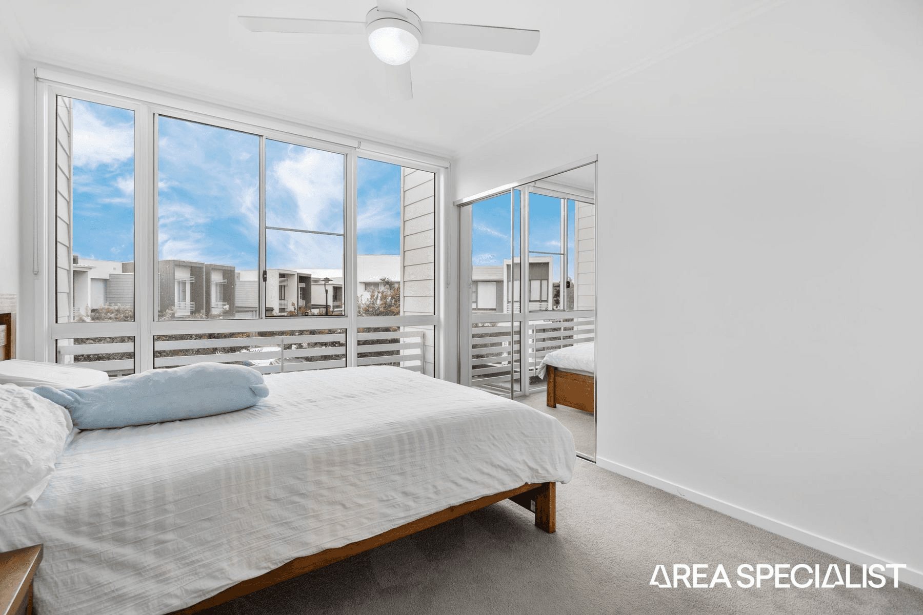 132/1 Vue Boulevard, Robina, QLD 4226