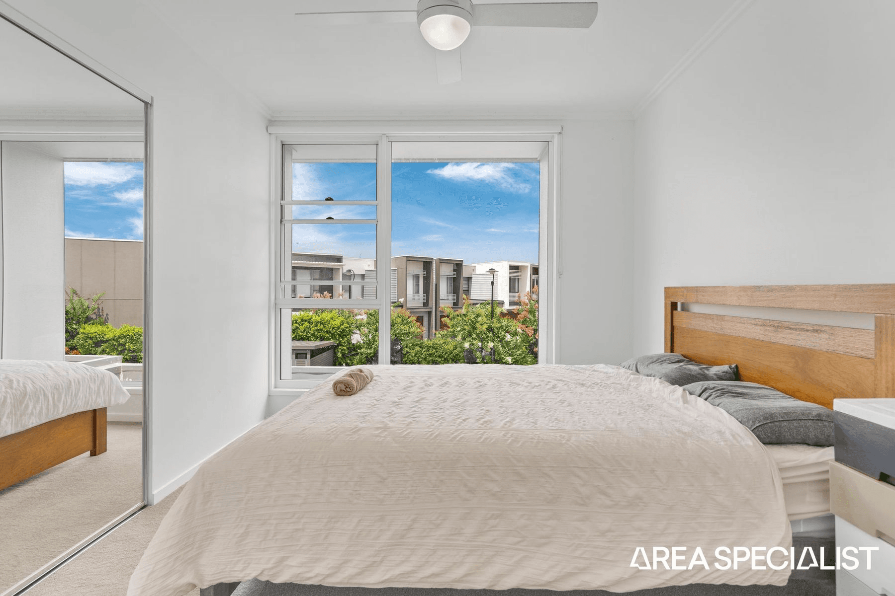 132/1 Vue Boulevard, Robina, QLD 4226