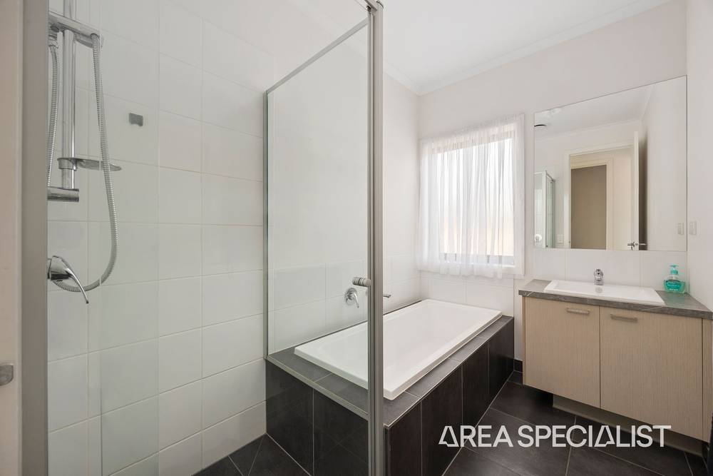 65 Isabella Boulevard, Korumburra, VIC 3950