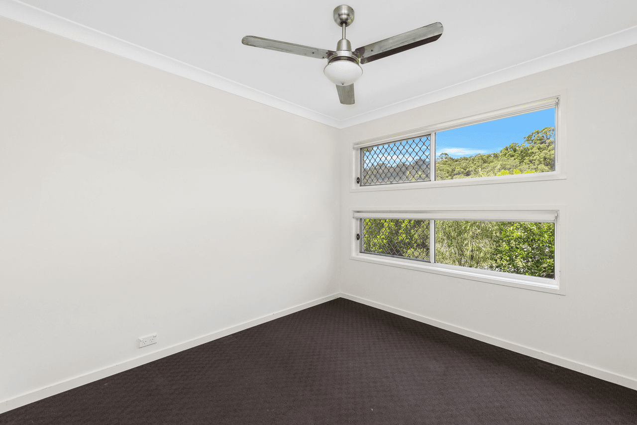 2B/2 Tian Crescent, UPPER COOMERA, QLD 4209