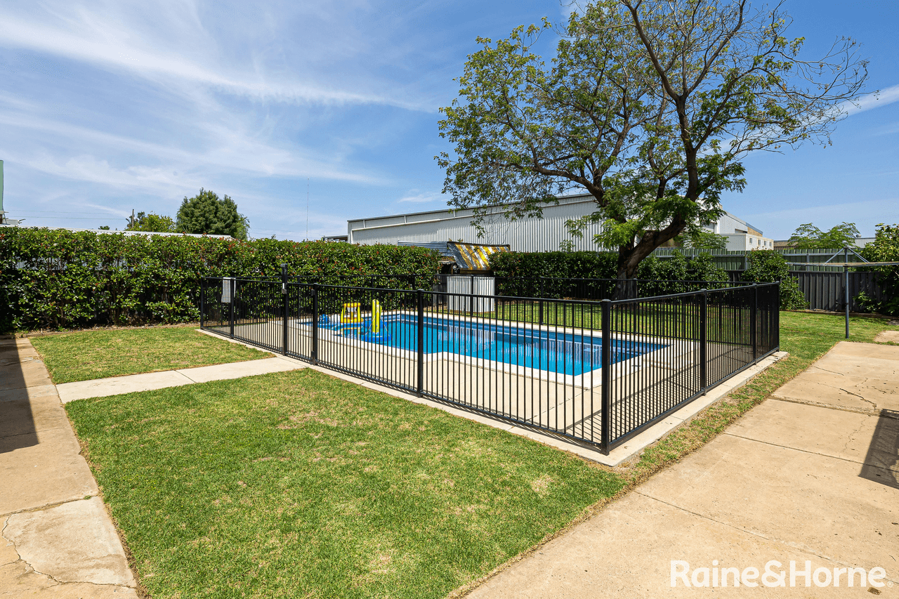 10 Cullen Road, WAGGA WAGGA, NSW 2650