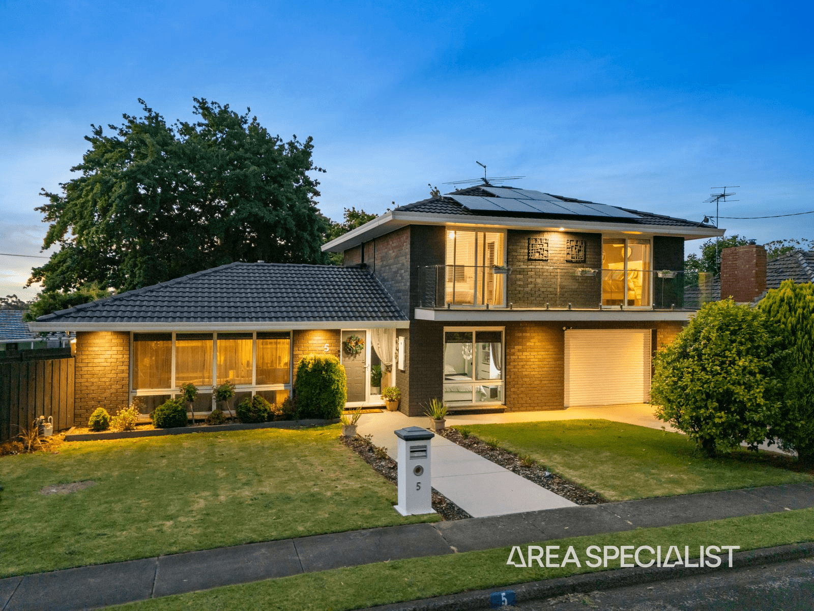 5 Main Neerim Road, Drouin, VIC 3818