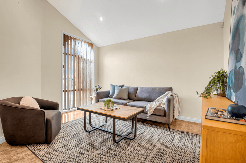 9 Landles Rise, Roxburgh Park, VIC 3064