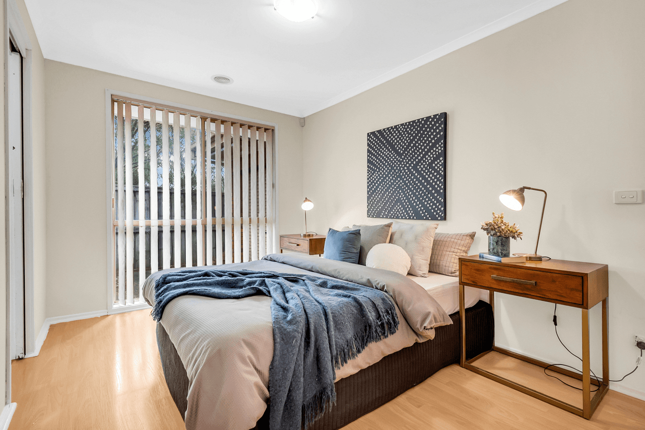 9 Landles Rise, Roxburgh Park, VIC 3064