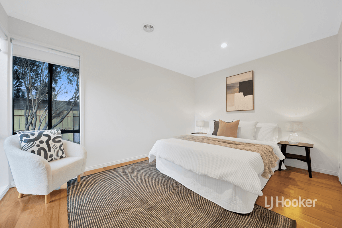 9 Inverie Place, POINT COOK, VIC 3030