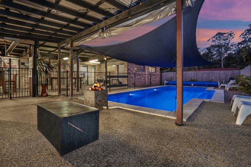 2 Larch Street, FERNY GROVE, QLD 4055