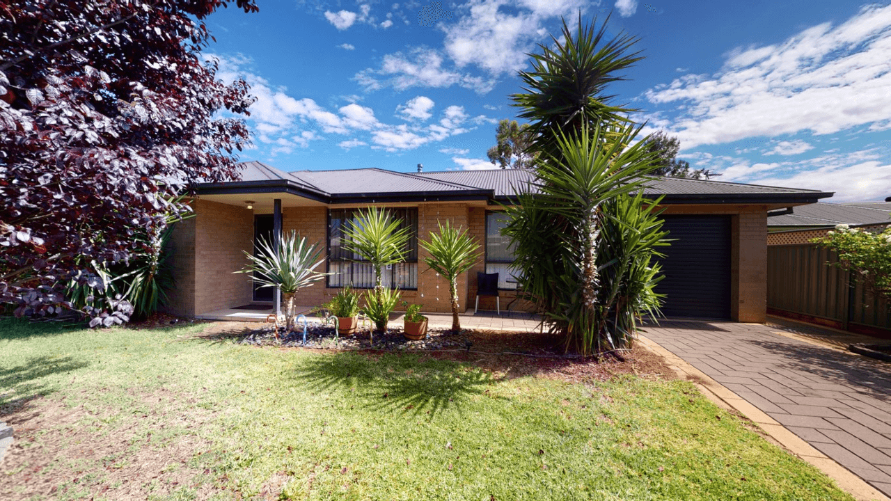 26 Dunheved Circuit, DUBBO, NSW 2830