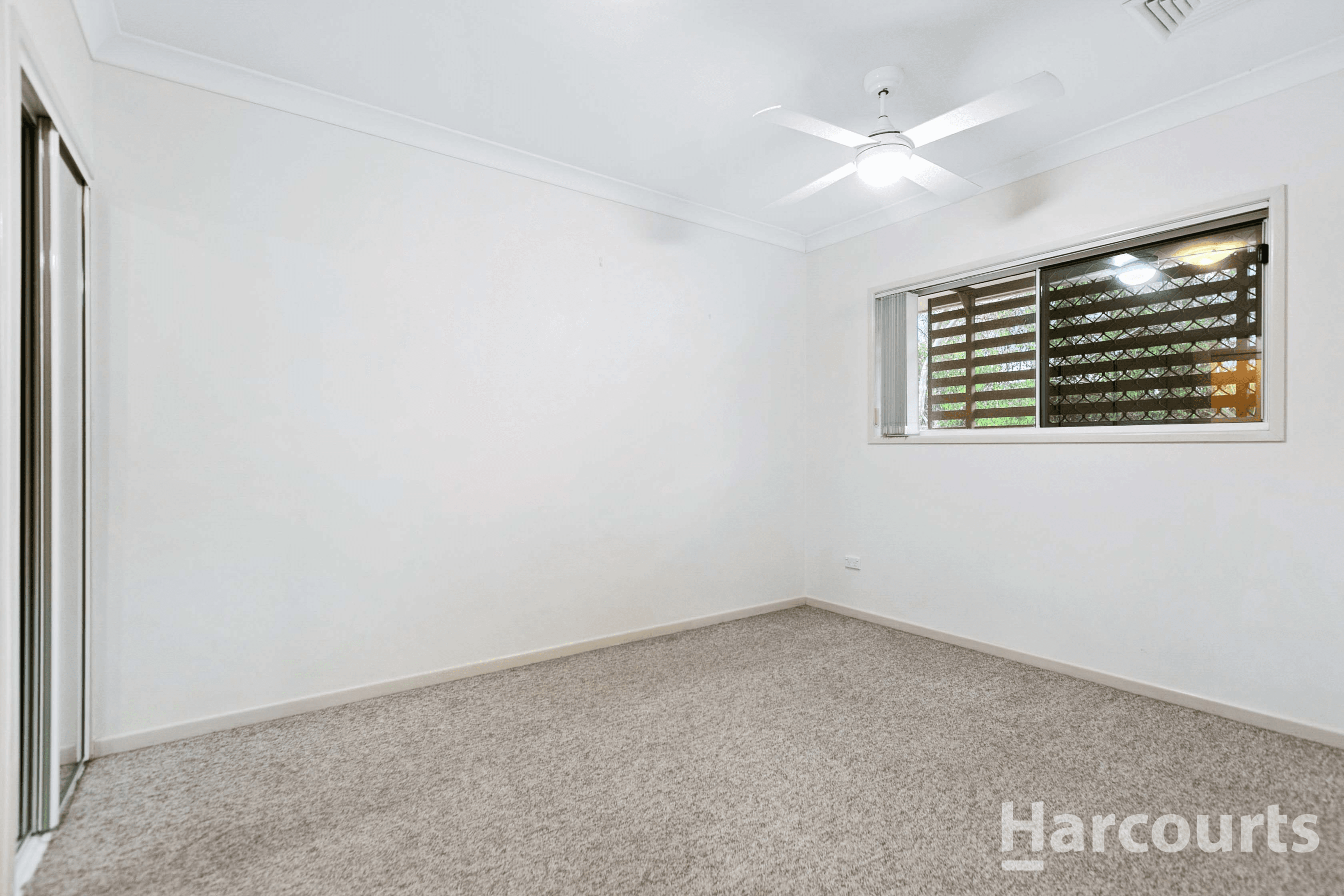 7/58-60 Stephenson Street, SCARNESS, QLD 4655