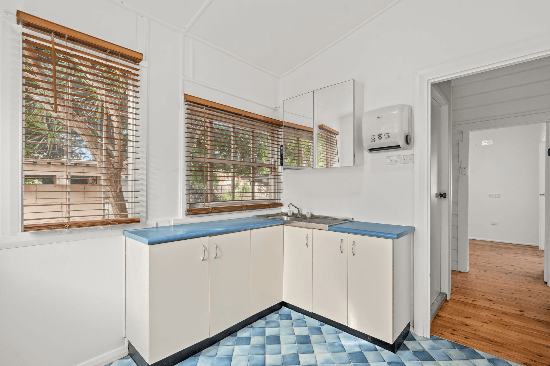 112 Blackwall Road, Woy Woy, NSW 2256