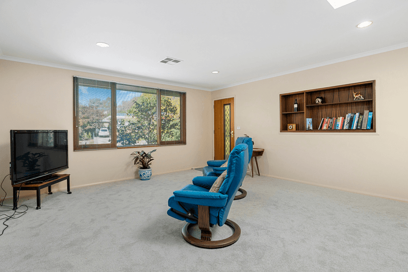 30 Basedow Street, TORRENS, ACT 2607