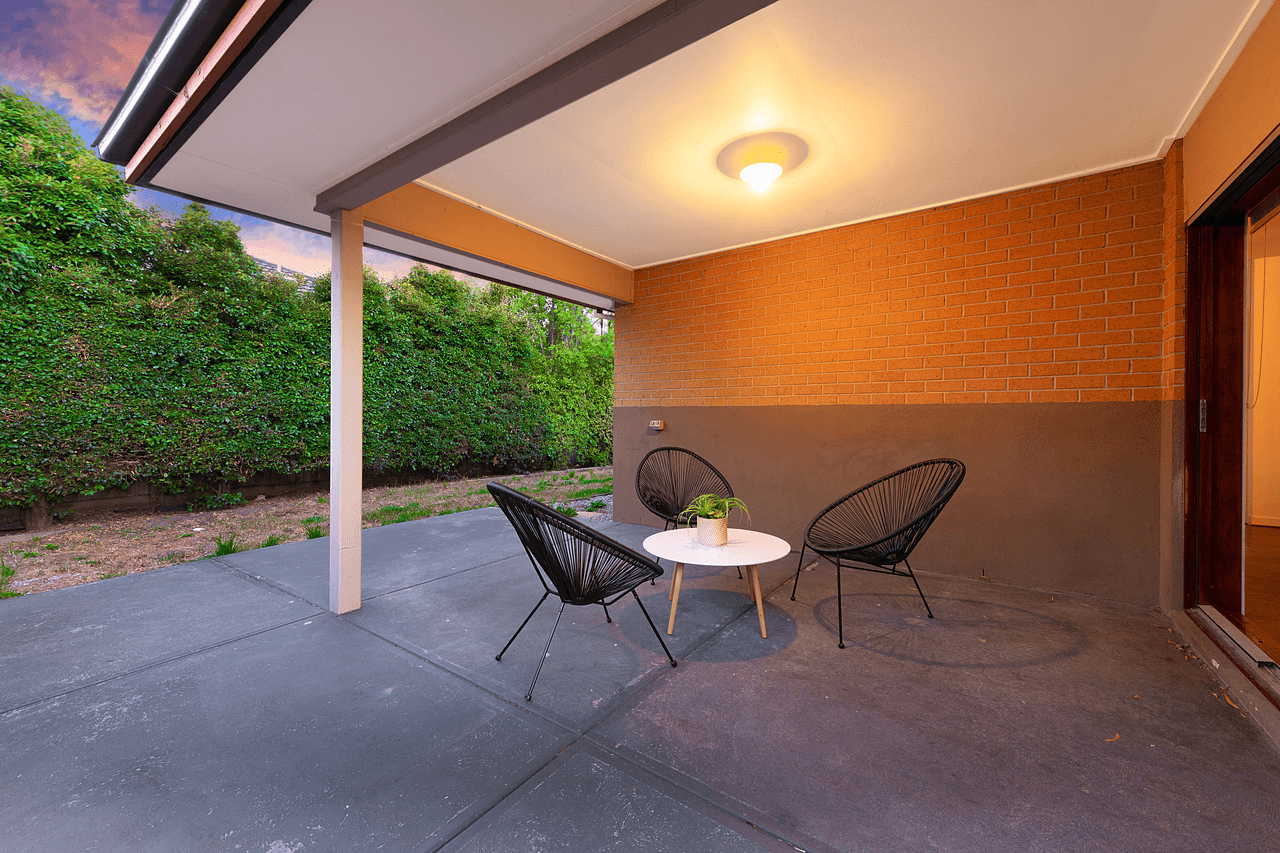 4 Eccles Way, BOTANIC RIDGE, VIC 3977