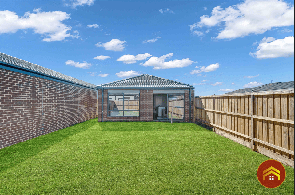 8 Harshaw Road, THORNHILL PARK, VIC 3335