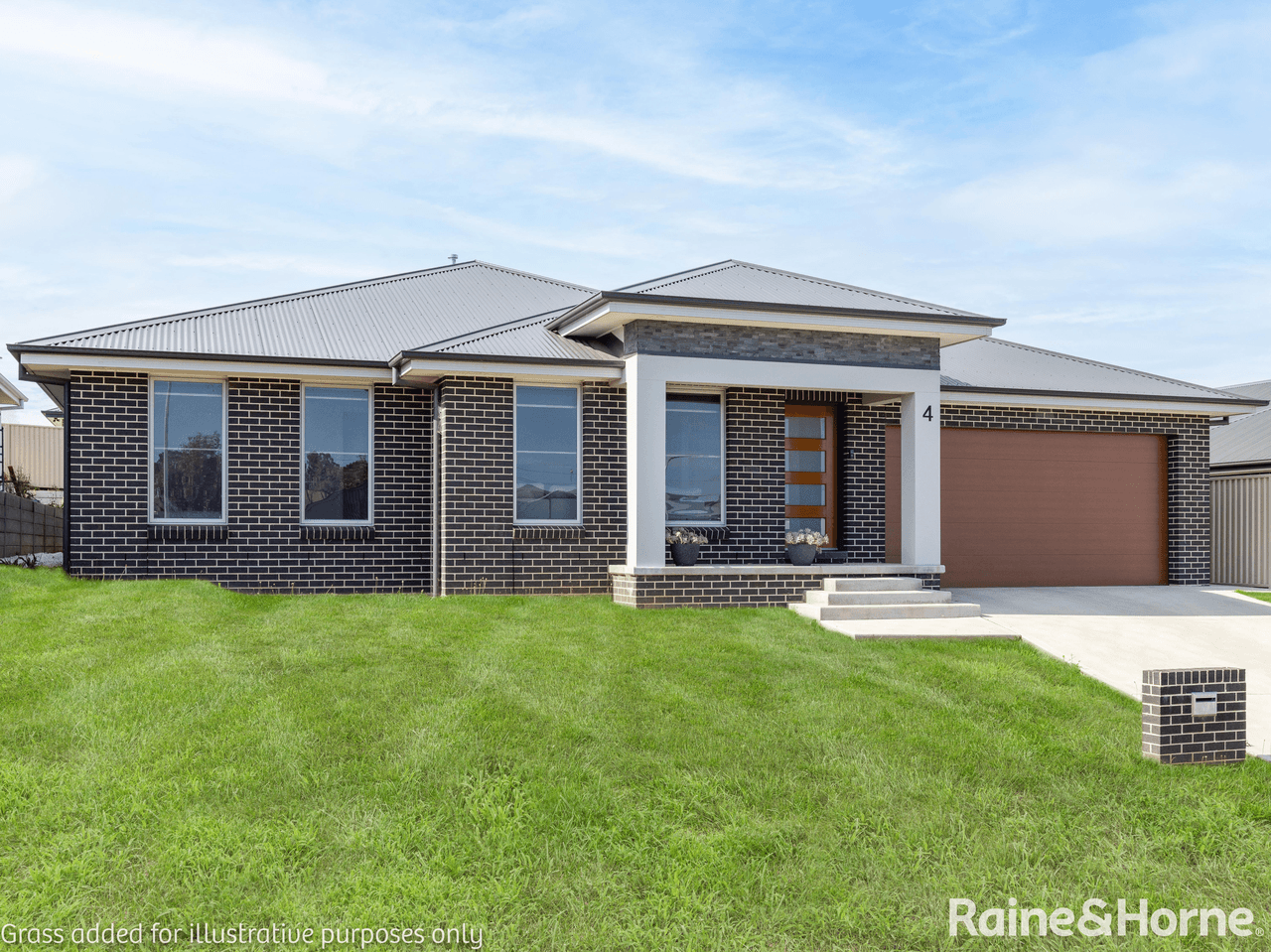 4 Newlands Crescent, KELSO, NSW 2795