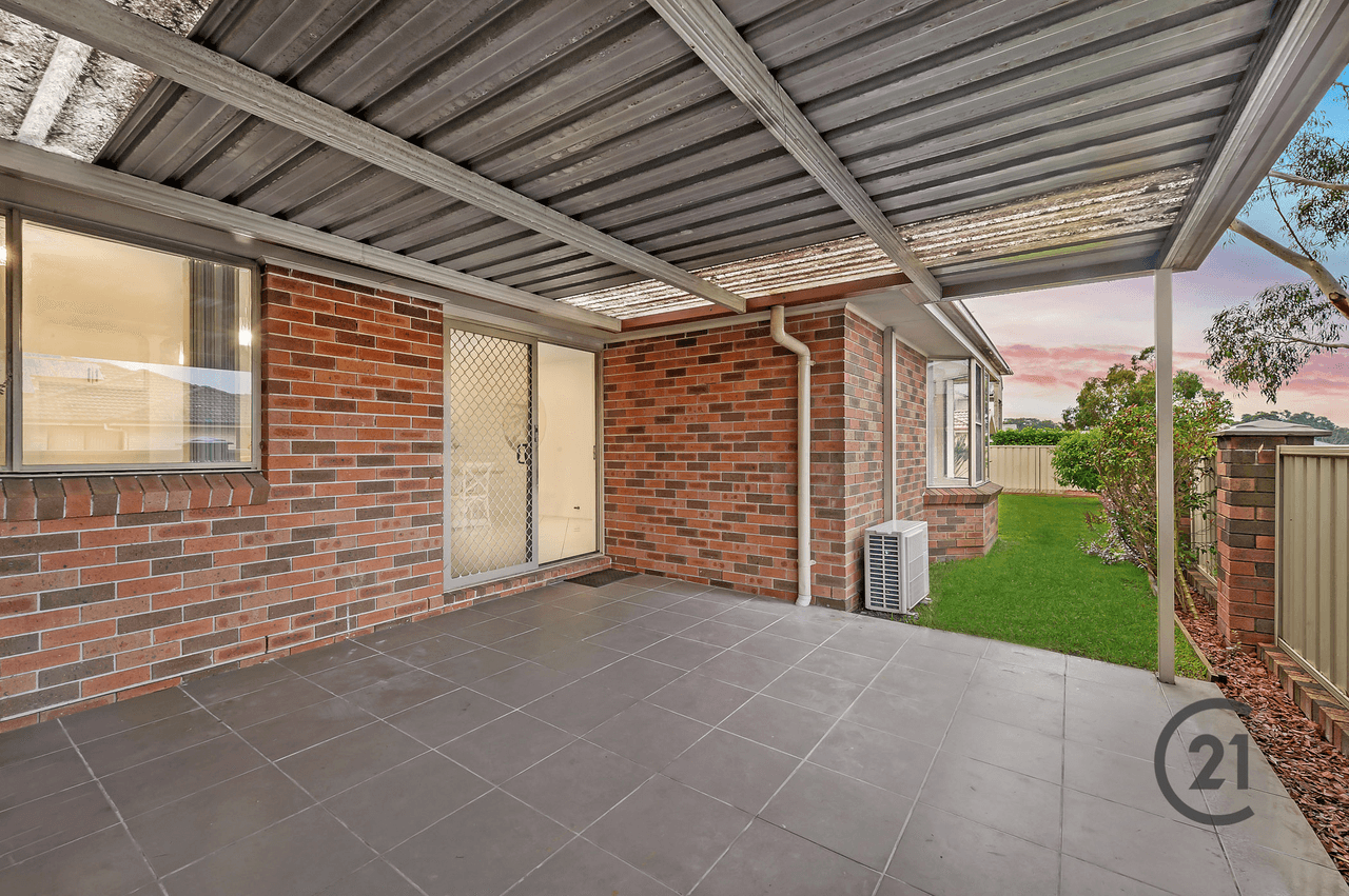 16 Rebellion Circuit, Beaumont Hills, NSW 2155