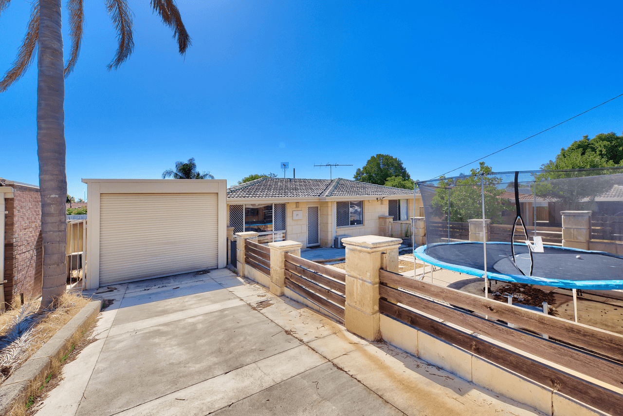 25 Okewood Way, MORLEY, WA 6062