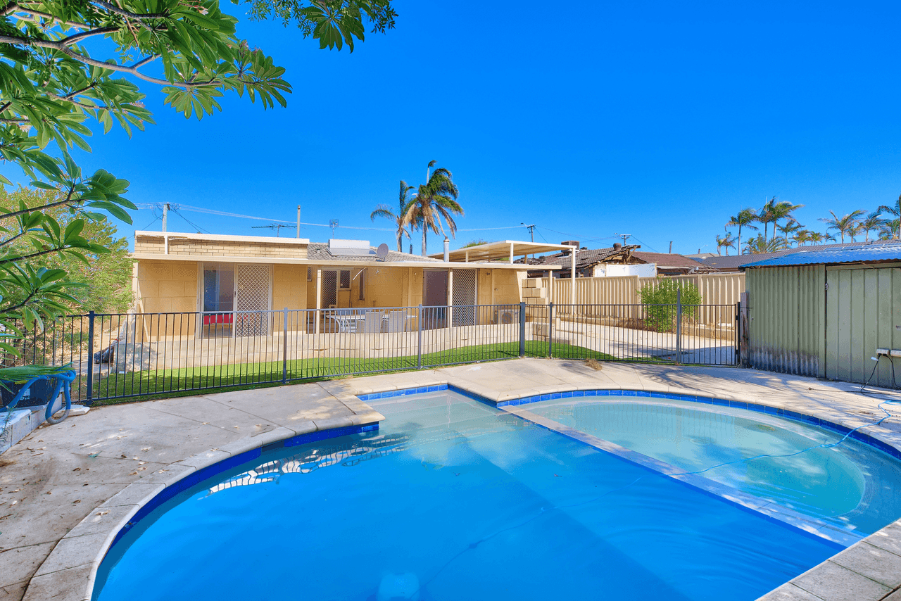 25 Okewood Way, MORLEY, WA 6062