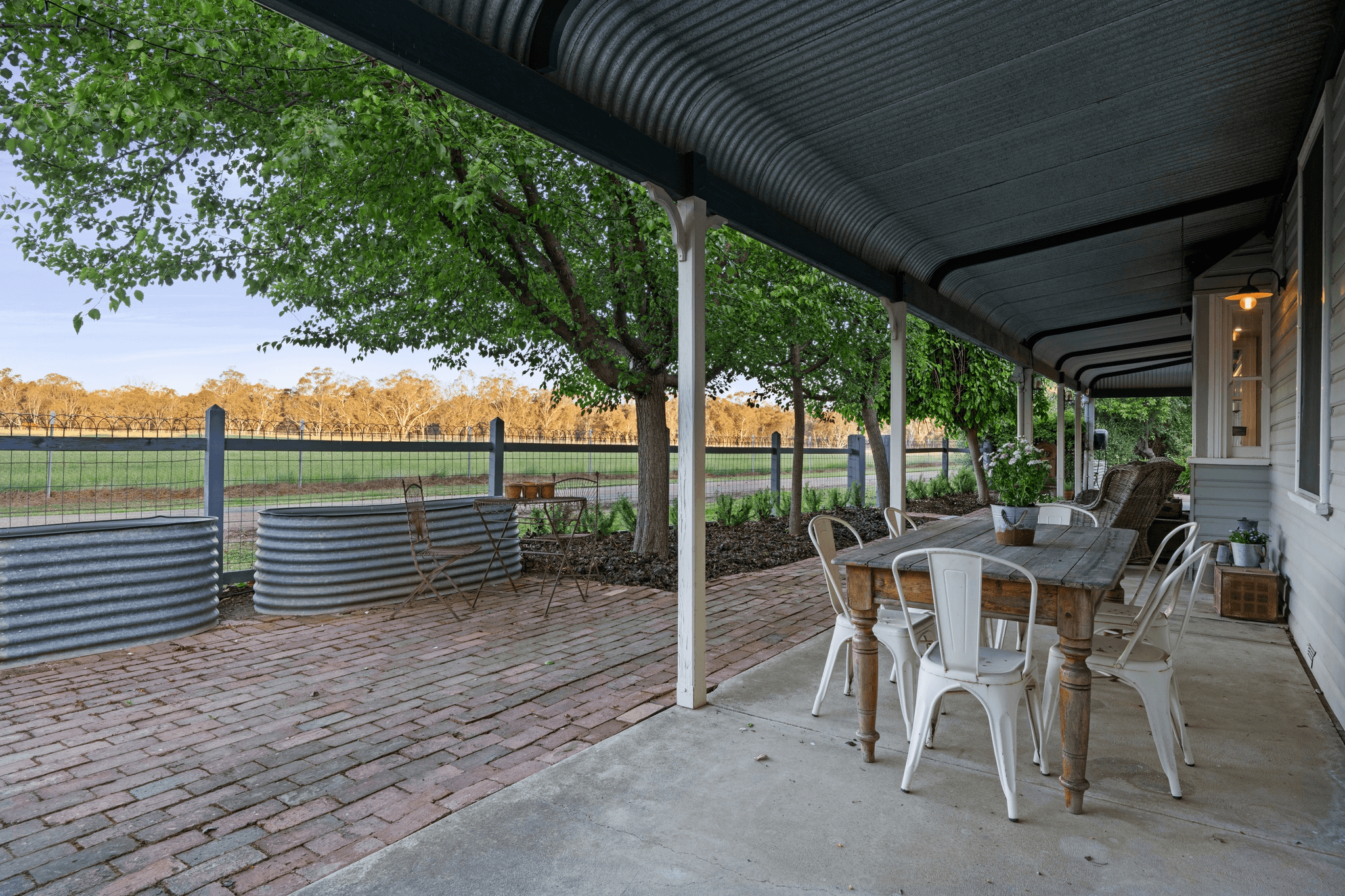 610 Table Top Road, THURGOONA, NSW 2640