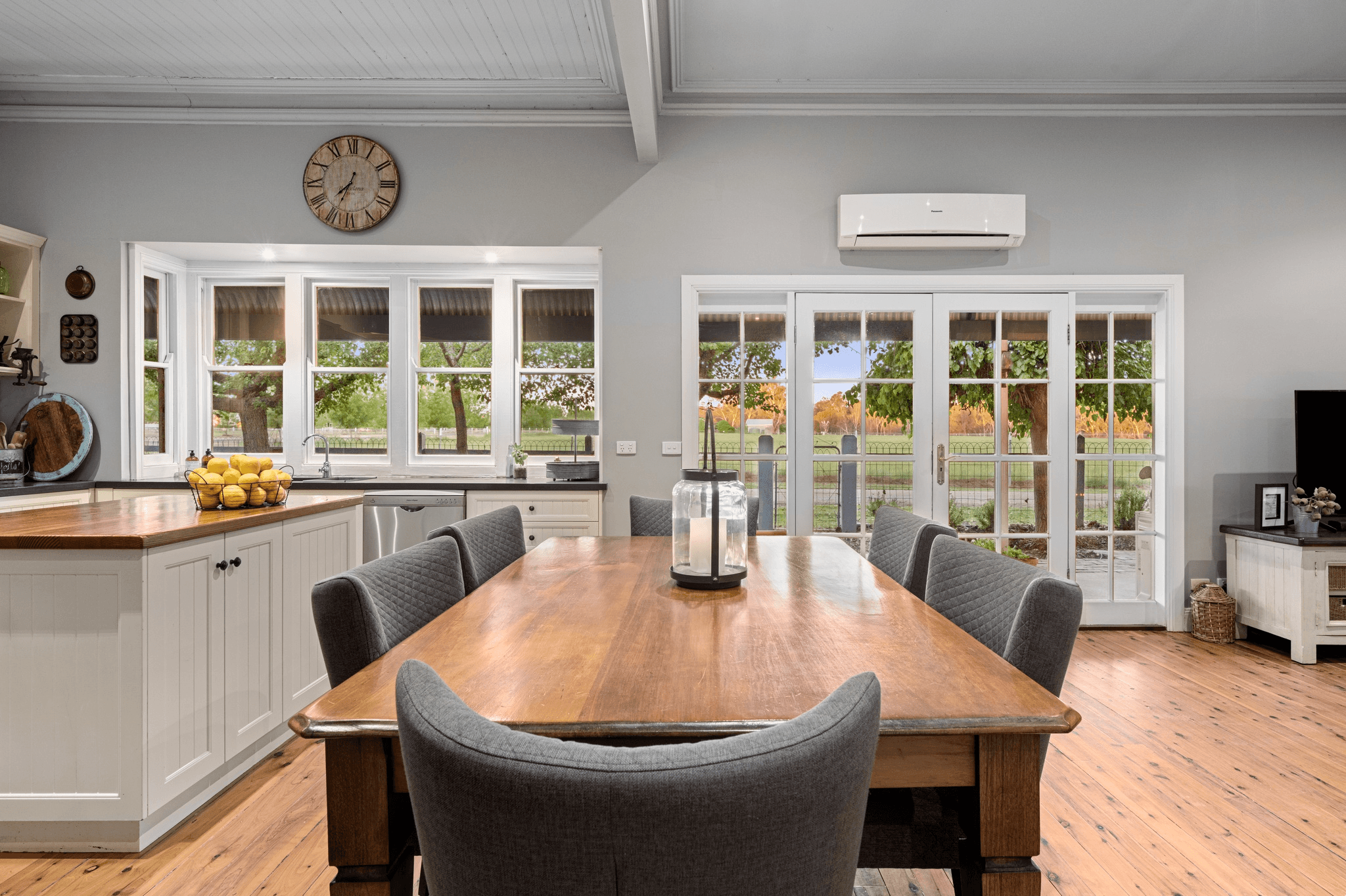 610 Table Top Road, THURGOONA, NSW 2640