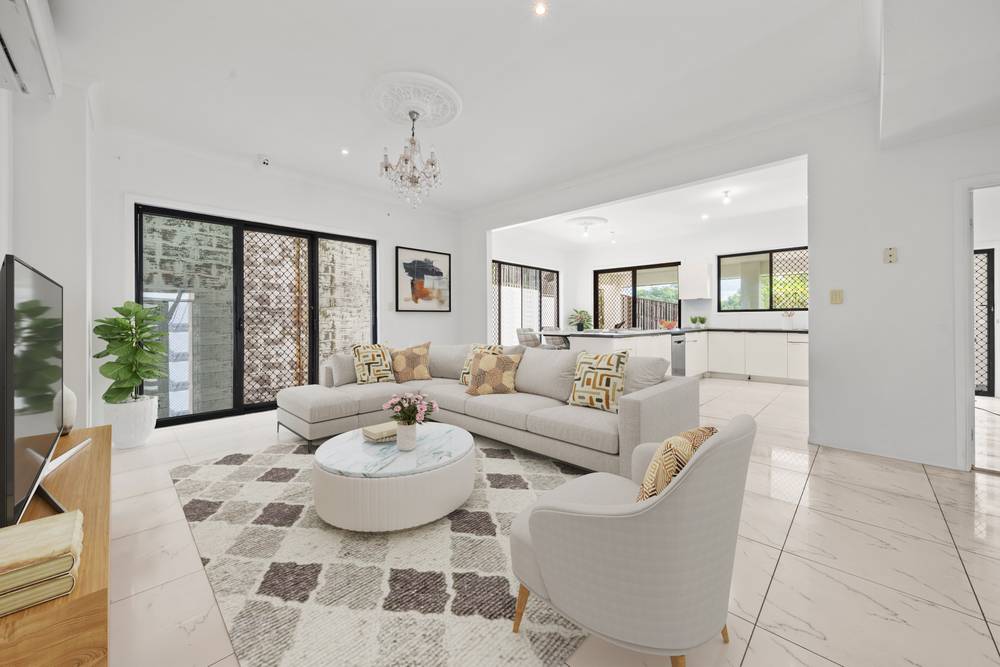 16 Temoe Rise, PACIFIC PINES, QLD 4211