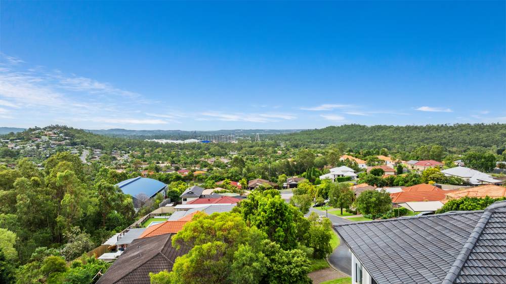 16 Temoe Rise, PACIFIC PINES, QLD 4211