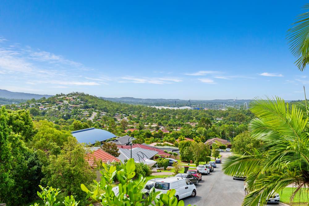 16 Temoe Rise, PACIFIC PINES, QLD 4211