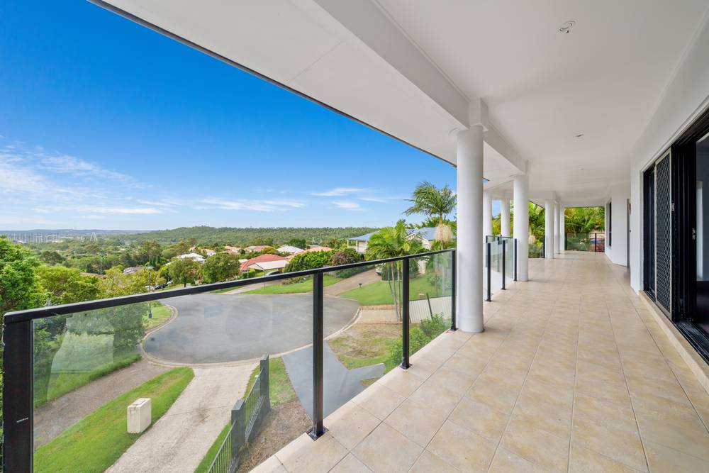 16 Temoe Rise, PACIFIC PINES, QLD 4211