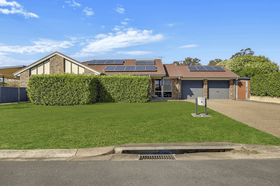 2 Diosma Close, YAMANTO, QLD 4305