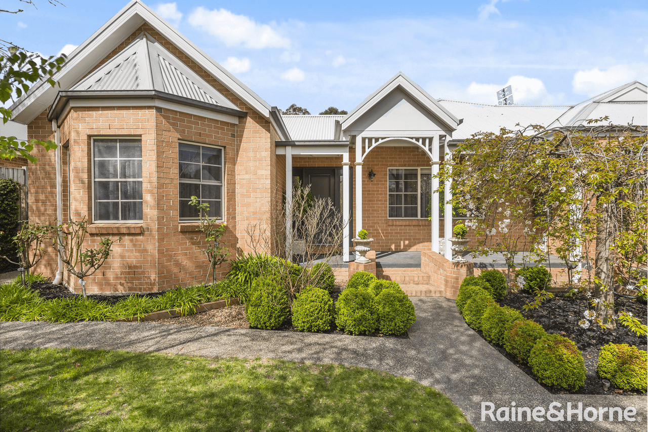 9 Harvard Court, GISBORNE, VIC 3437