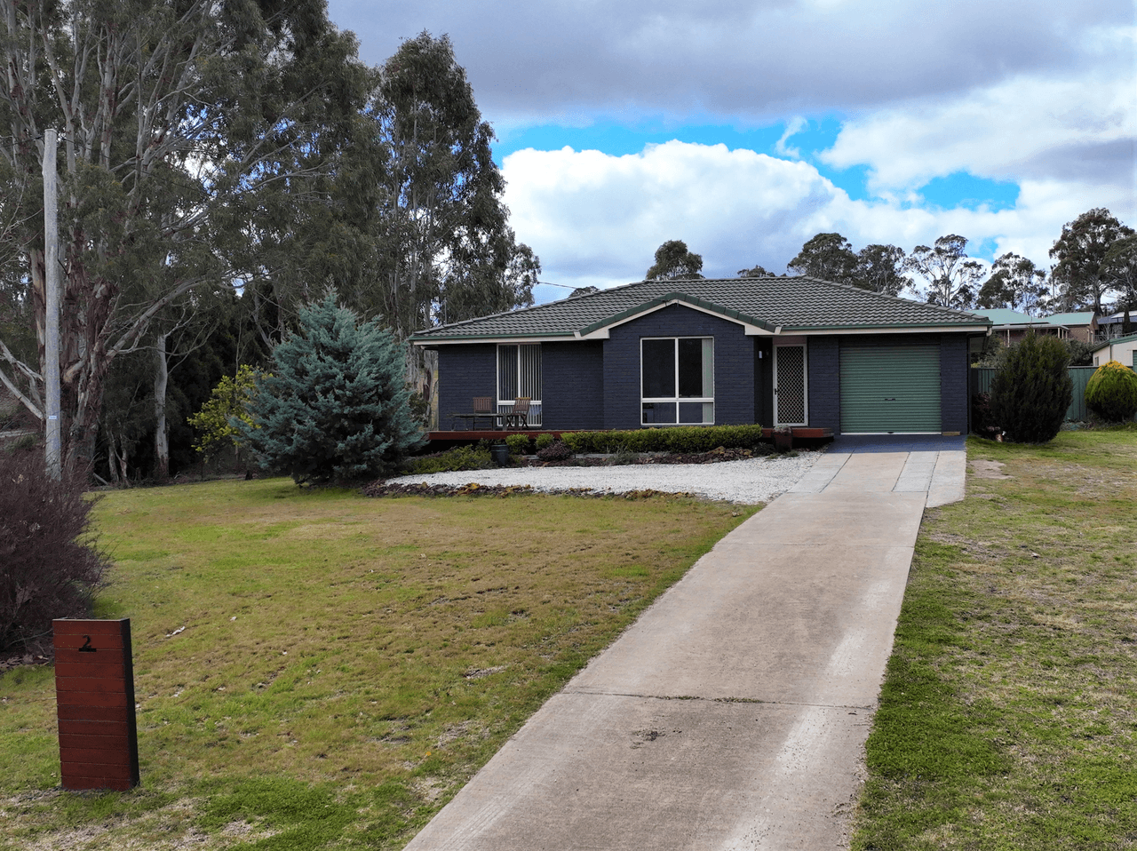 2 Killarney Close, GLEN INNES, NSW 2370