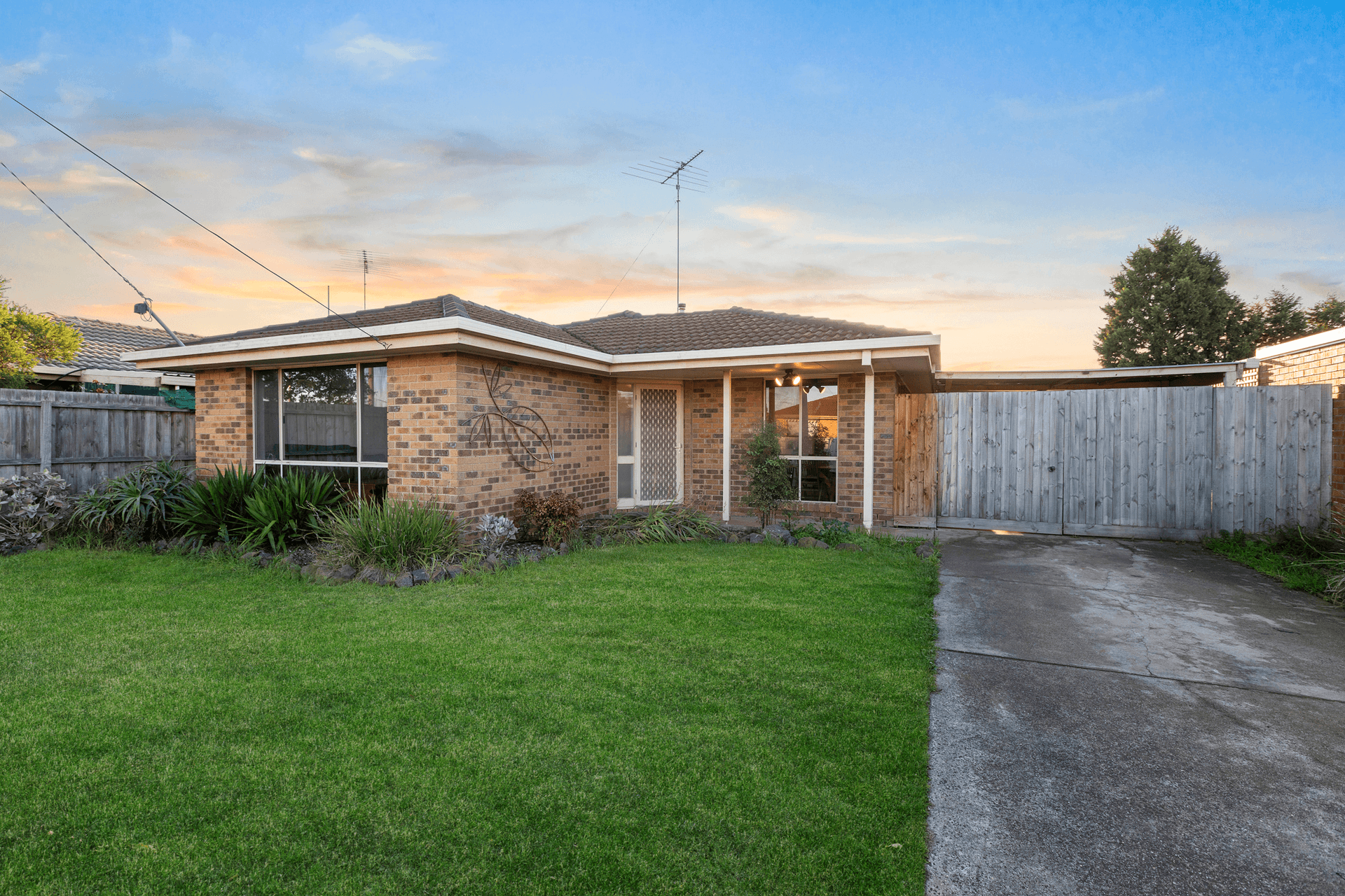 2 Leonora Court, Corio, VIC 3214