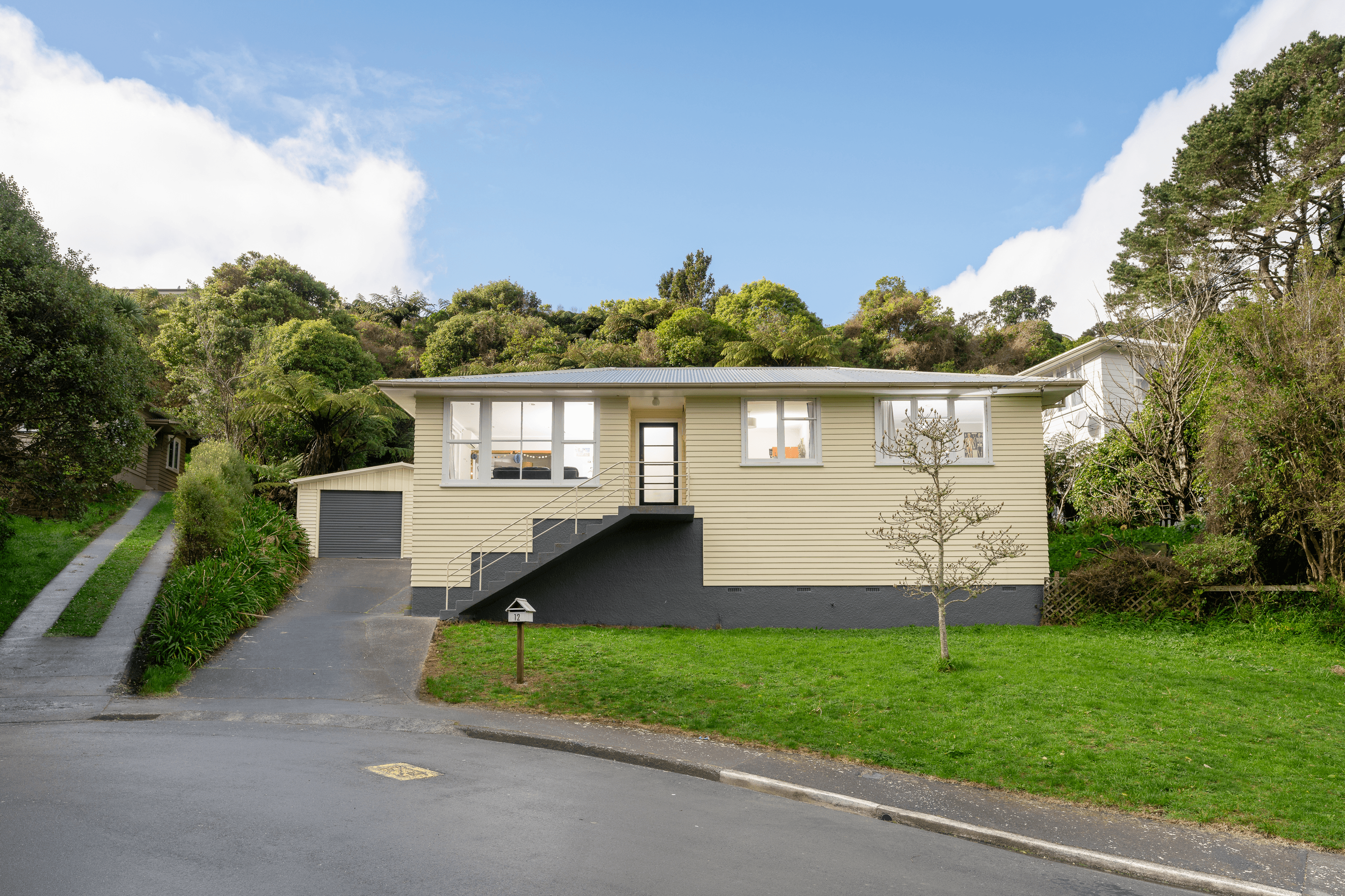 12 Tobruk Street, Karori, Wellington 6012