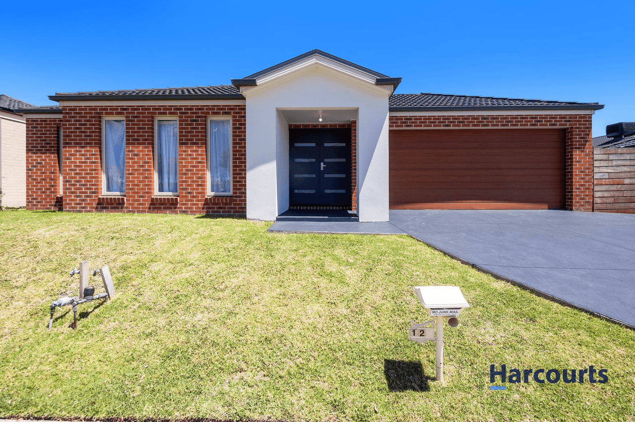 12 Stately Drive, Cranbourne East, VIC 3977