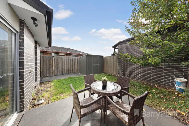 2/106 William Street, St Albans, VIC 3021