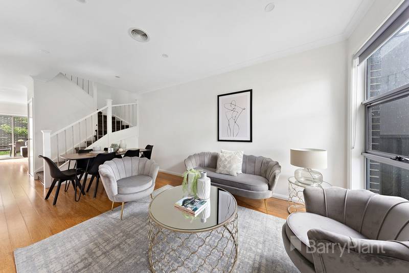 2/106 William Street, St Albans, VIC 3021