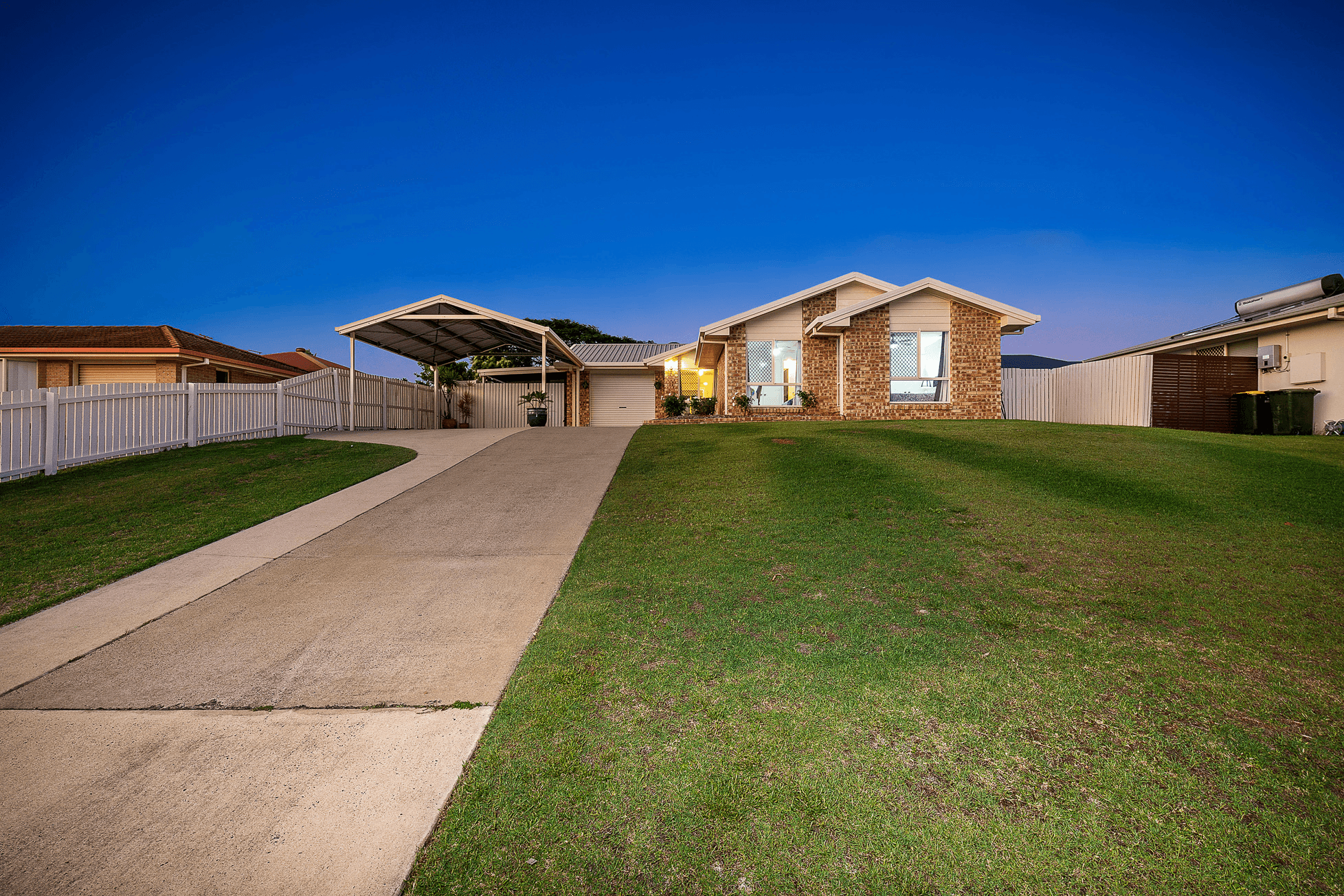 9 Cocas Drive, AVOCA, QLD 4670