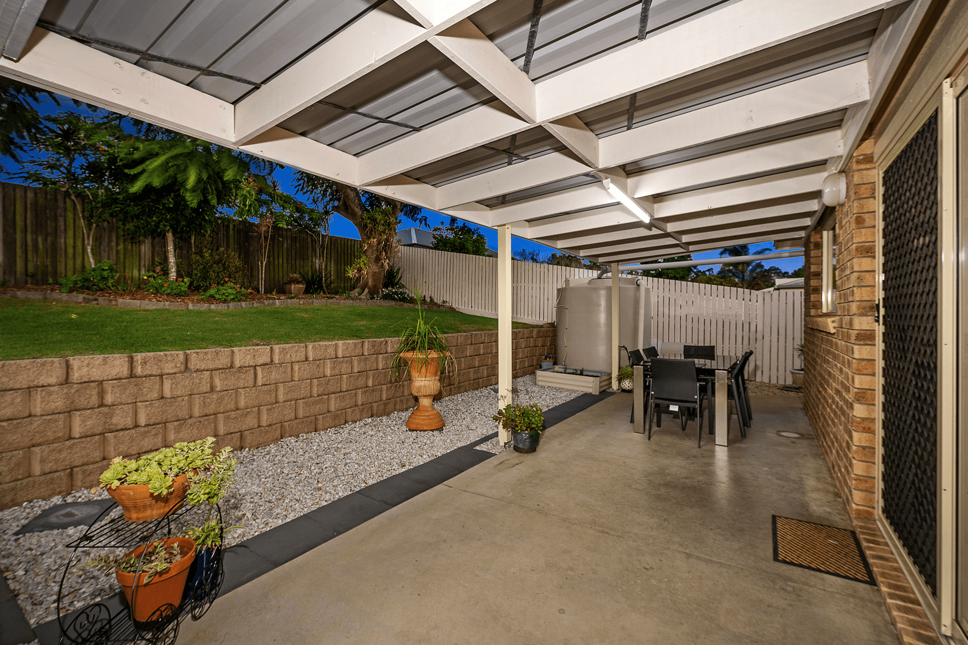 9 Cocas Drive, AVOCA, QLD 4670