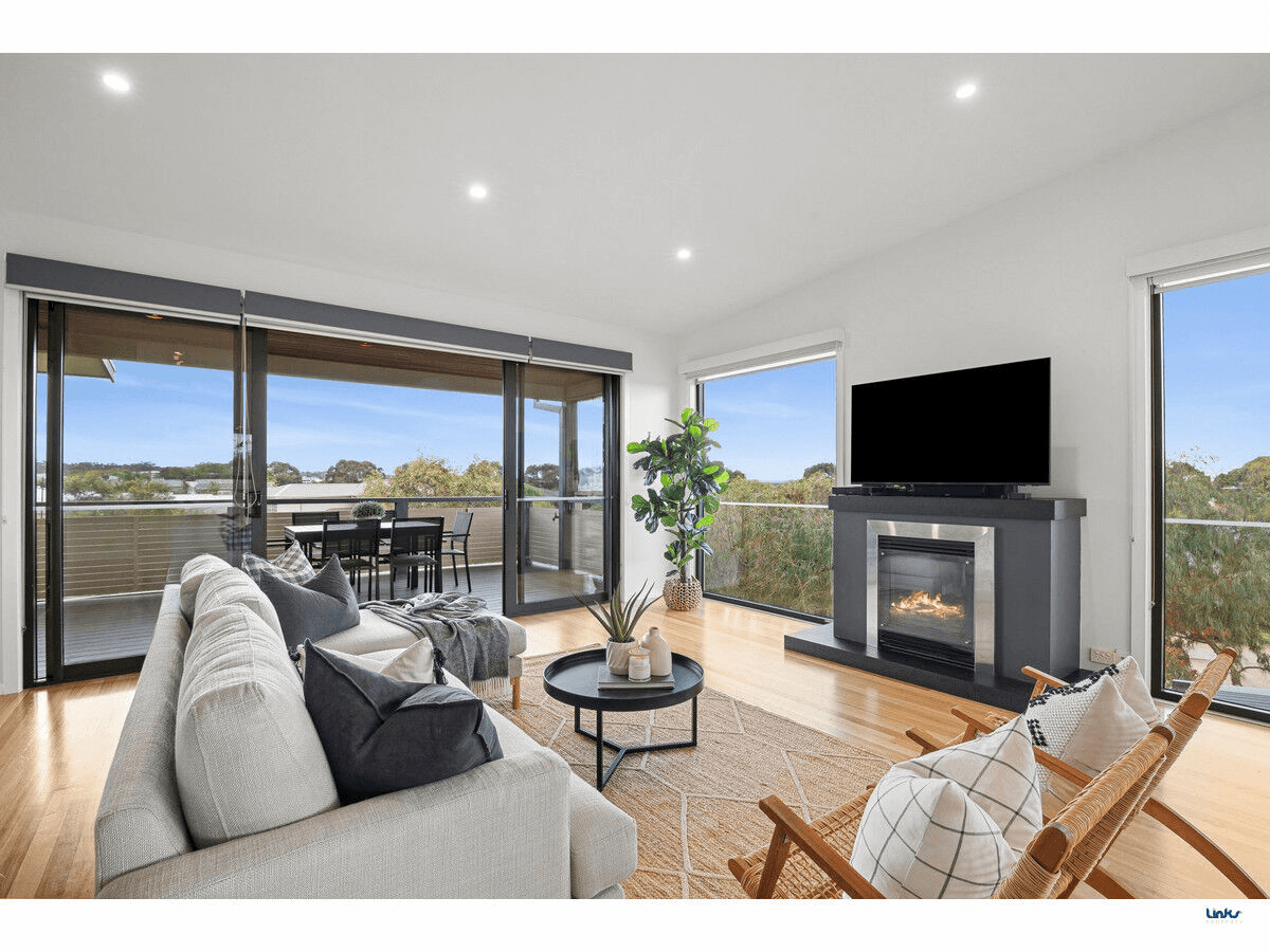 32 Nautical Rise, Torquay, VIC 3228