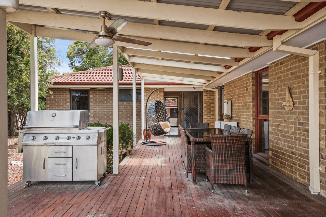 1 Lucas Avenue, KILSYTH, VIC 3137