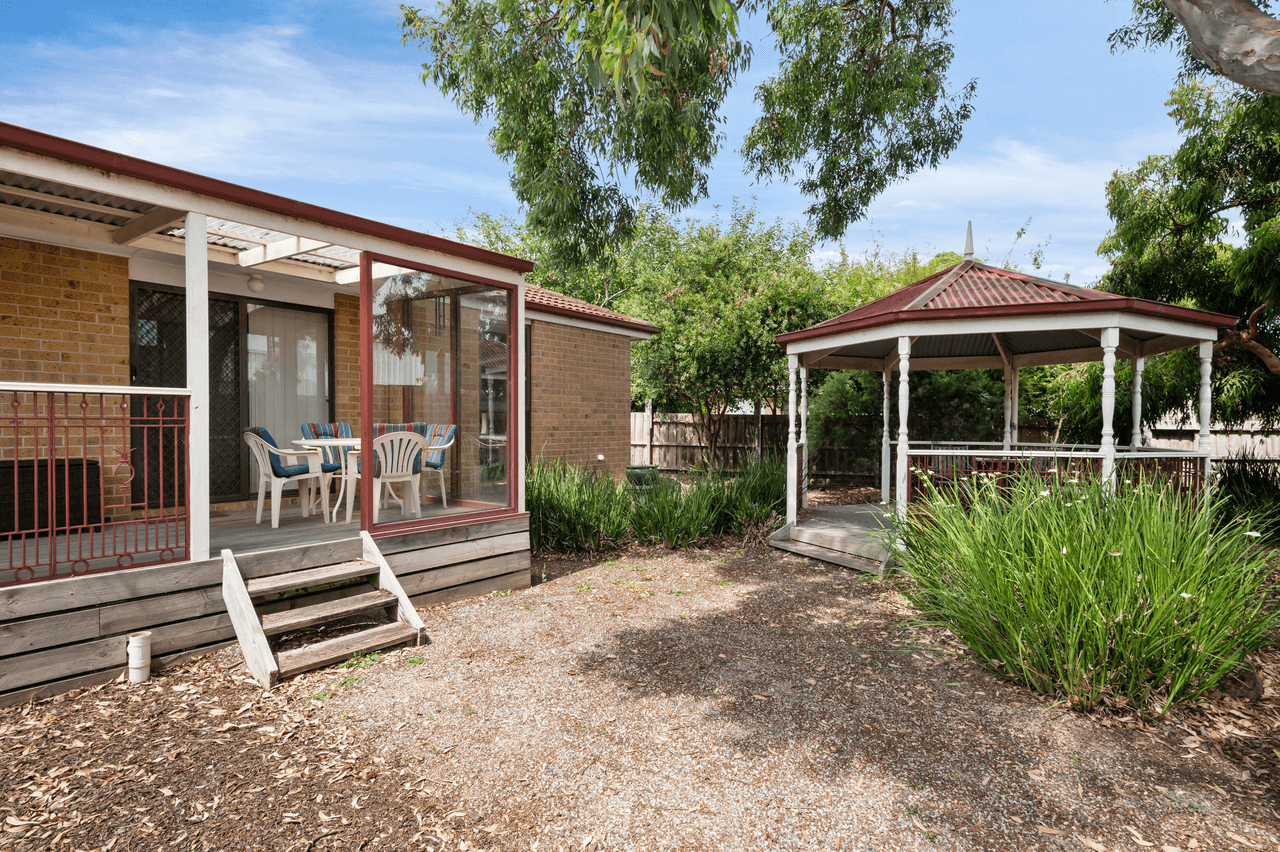 1 Lucas Avenue, KILSYTH, VIC 3137